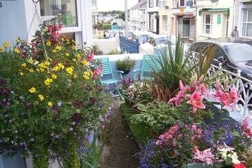 膳宿费 Langdon Villa Guest House