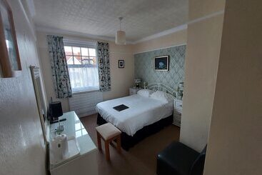 پانسیون The Hilary Guest House