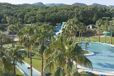 استراحتگاه Grecotel Luxme Costa Botanica