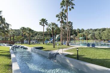 استراحتگاه Grecotel Luxme Costa Botanica