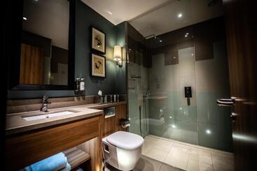 استراحتگاه The Warwickshire Hotel And Country Club
