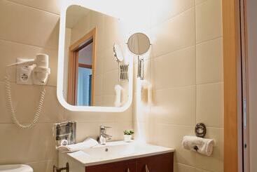 Apartments Hostemplo Suites