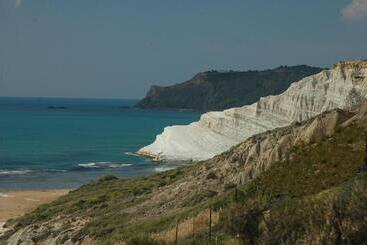 B&b Le 4 Stagioni Sul Viale, Belvedere Di Agrigento