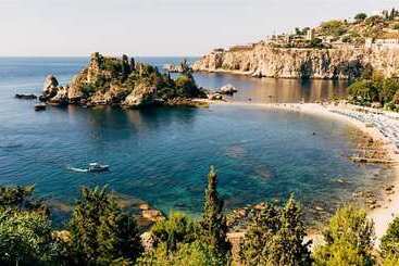 تختخواب و صبحانه New Naxos Village