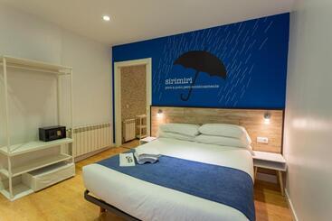 Bed and Breakfast Casual Blue