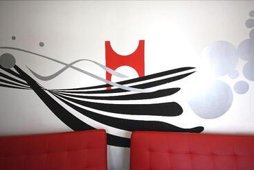 Botxo Gallery   Hostel