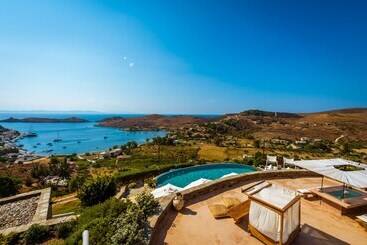 هتل Aigis Suites