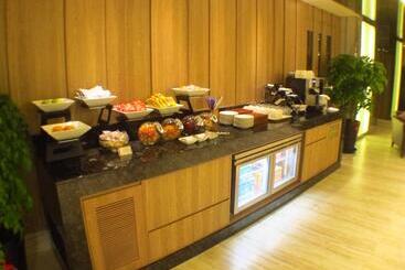 Fullon Hotel Taoyuan Airport Access Mrt A8