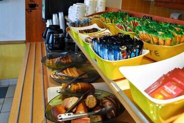 هتل Ibis Styles Toulouse Labège