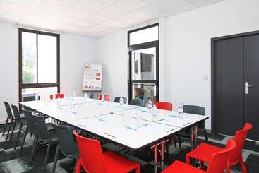 هتل Ibis Styles Toulouse Labège