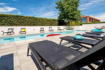 هتل Ibis Styles Toulouse Labège