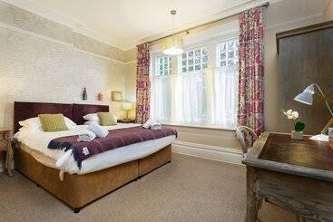 Inn In The Park - Poole