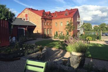 هتل L Hamngatan 27