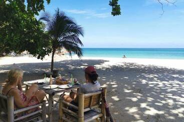 فندق Smile Bungalow Bottle Beach