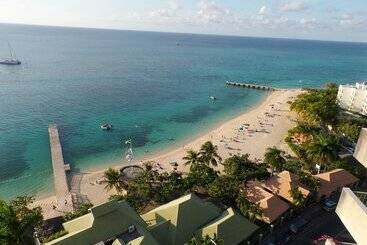 Ocean Air Beach Studio At Montego Bay Club Resort