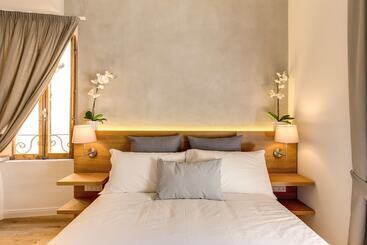 پانسیون The Spanish Suite Campo De  Fiori