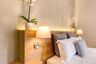 پانسیون The Spanish Suite Campo De  Fiori
