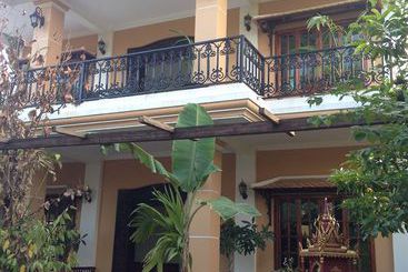 The Rose Apple Boutique Bed & Breakfast