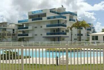 Beautiful Beachside Apartment W/ Terrace, Balcony - Loíza