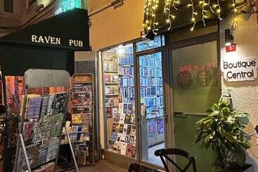 تختخواب و صبحانه Boutique Central Taksim