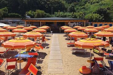 Frontemare Village   Hotel, Ristorante & Spa