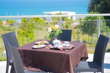 Frontemare Village   Hotel, Ristorante & Spa