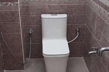 Fabhotel Karthikeya Residency   Tirupati Bus Stand   900m
