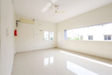 Fabhotel Karthikeya Residency   Tirupati Bus Stand   900m