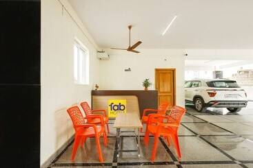 Fabhotel Karthikeya Residency   Tirupati Bus Stand   900m