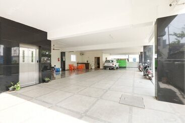 Fabhotel Karthikeya Residency   Tirupati Bus Stand   900m