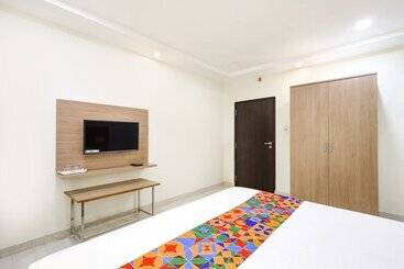 Fabhotel Karthikeya Residency   Tirupati Bus Stand   900m
