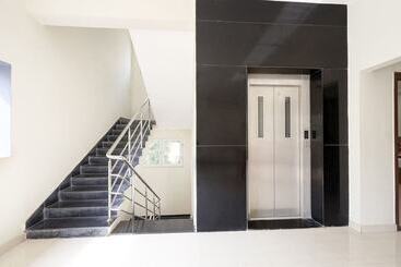 Fabhotel Karthikeya Residency   Tirupati Bus Stand   900m