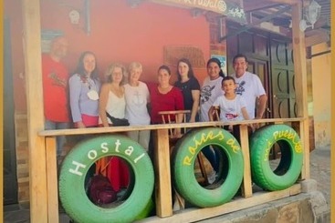 هتل Hostal Raices De Mi Pueblo