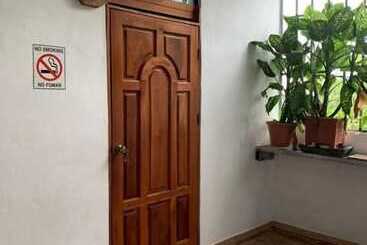 هتل Hostal Raices De Mi Pueblo