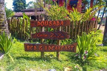 هتل Pousada Casa Zaza