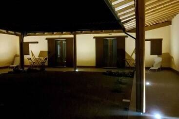 هتل روستایی Agriturismo Corte Degli Ulivi