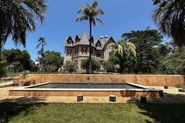 پانسیون Chalet Ficalho
