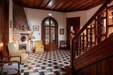 پانسیون Chalet Ficalho
