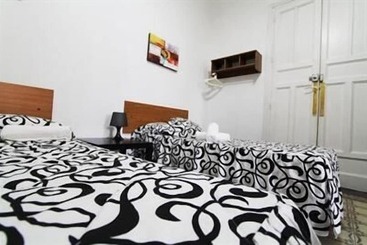 Hostal Helena 2