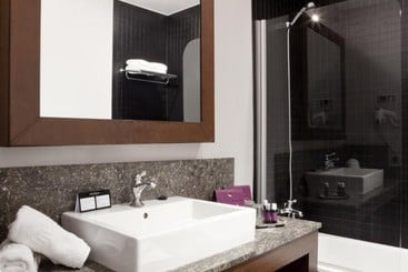 هتل Chic&basic Habana Hoose