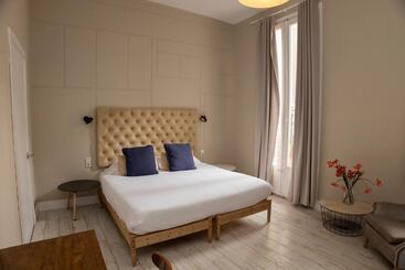 هتل Cami Gallery Barcelona