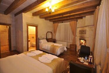 هتل Cappadocia Stone Palace