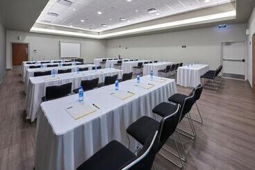 هتل City Express By Marriott Reynosa Aeropuerto