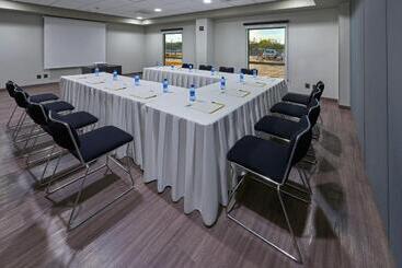 هتل City Express By Marriott Reynosa Aeropuerto