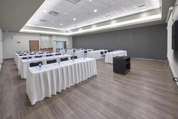 هتل City Express By Marriott Reynosa Aeropuerto