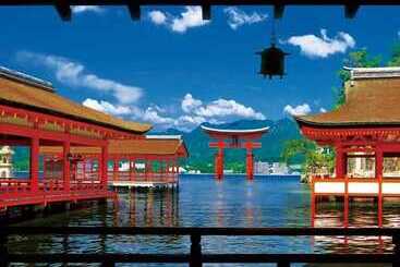 Hiroshima Capsule Hotel & Sauna New Japan Ex   Caters To Men