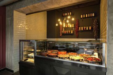 Doubletree By Hilton Hotel Izmir Airport
