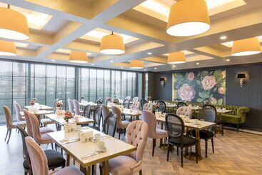 Doubletree By Hilton Hotel Izmir Airport