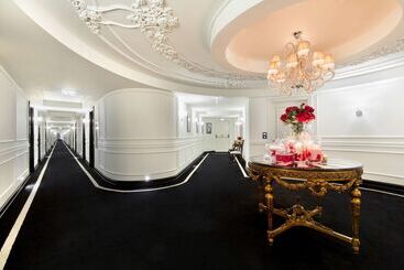 Doubletree By Hilton Hotel Izmir Airport