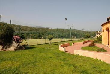 هتل Il Borgo Di Punta Marana